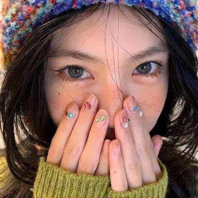 富有同情心的间谍